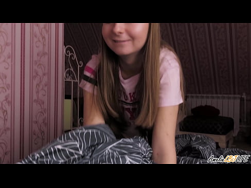 ❤️ Tarraingíonn Blondie BFF go domhain uirthi agus faigheann sí cum ina béal ❤❌ Porn anal ag ga.pornofilmtv.ru ☑